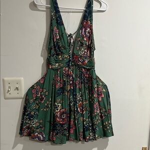 Illa Illa Floral Green Sleeveless Dress size S